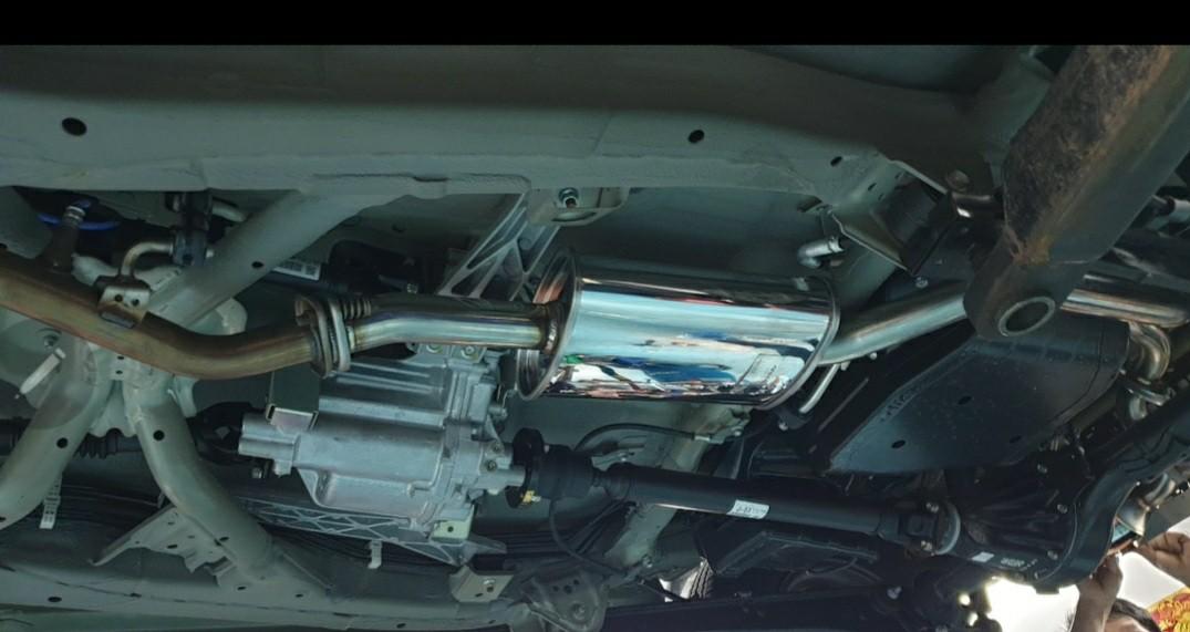 Suzuki Jimny JB74 exhaust, Car Accessories, Accessories on Carousell