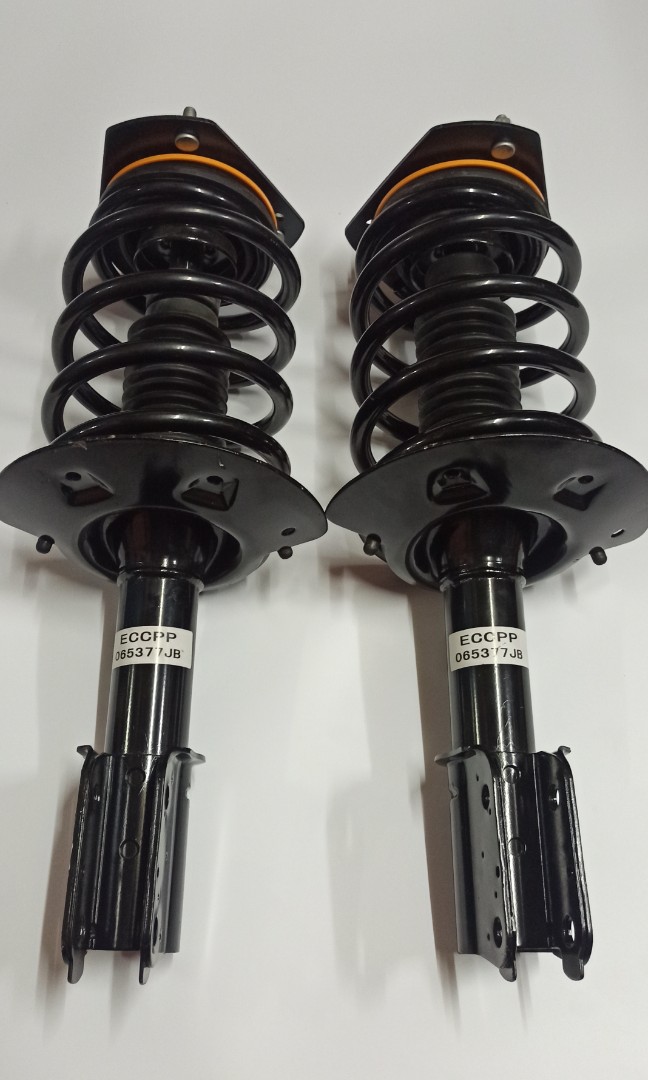 Toyota shock absorber, Car Parts & Accessories, Suspension Parts and