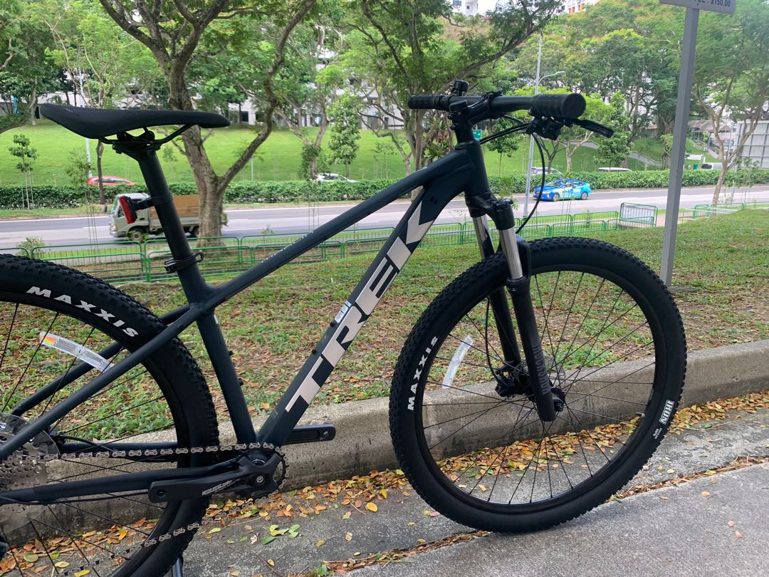 Trek Marlin 7 ( 2022 ) ash black 