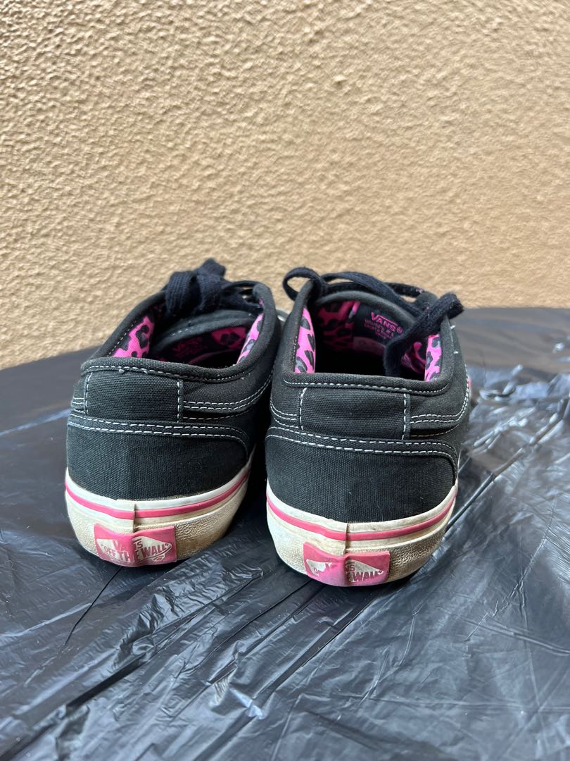 Vans chukka women's hot sale