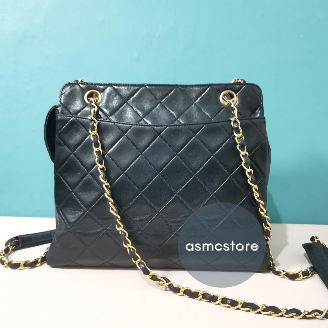 Vintage Chanel Long Handle (Category: Luxury Bags & Wallets) located in Marikina City. Submitted by asmcstore (Listing ID 1171579054, Image 2). Description: Vintage Chanel long handle Made in France Series 1 Made in 1989 to 1991 Can be worn as a crossbody bag **These are VINTAGE/PRELOVED bags signs of usage might be present** **Bags are cleaned and conditioned**.