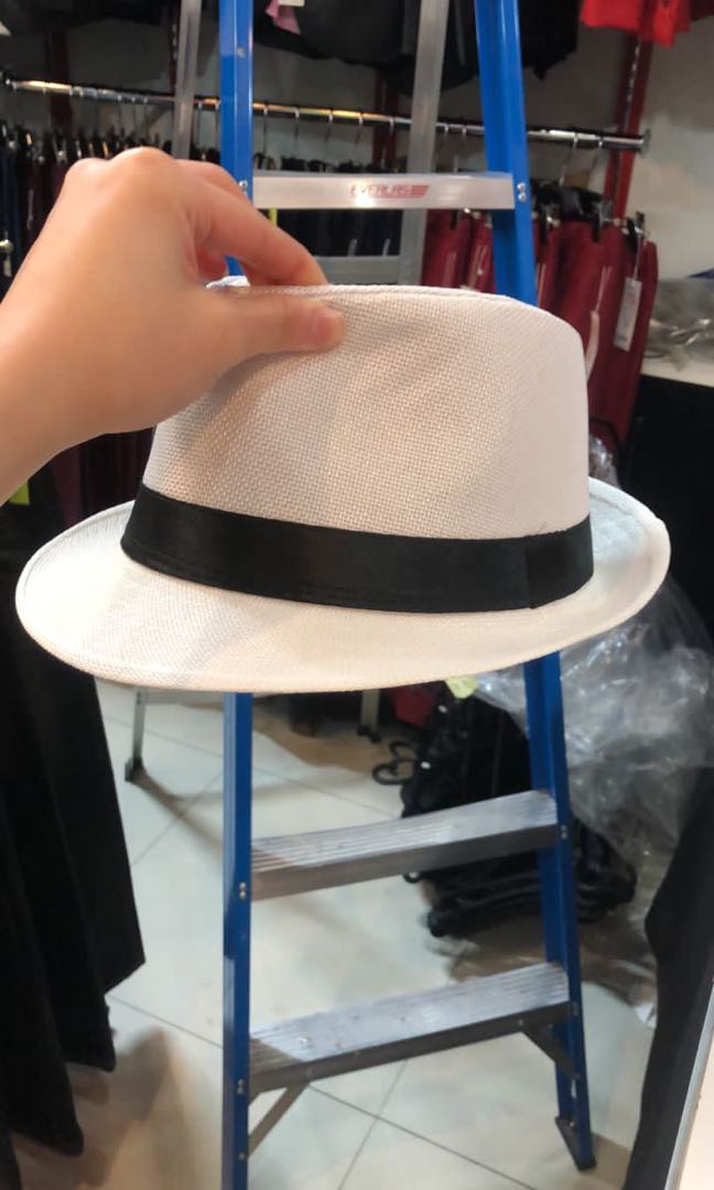White hat with black lace, Women's 