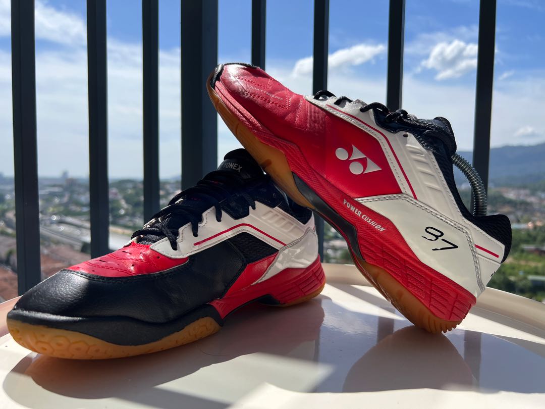 Yonex power cushion 87 online