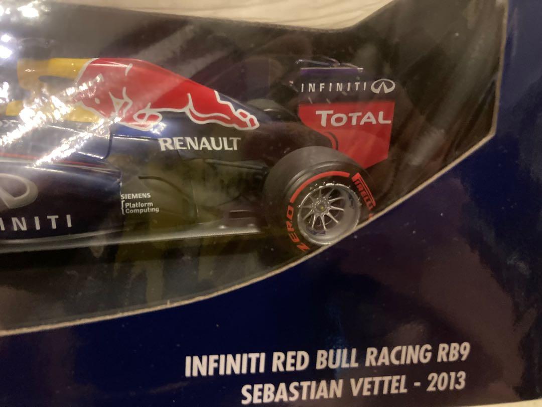 1/18 Minichamps Infiniti Red Bull Racing RB9 Sebastian Vettel 2013