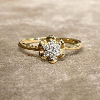 18 karat diamond flower ring