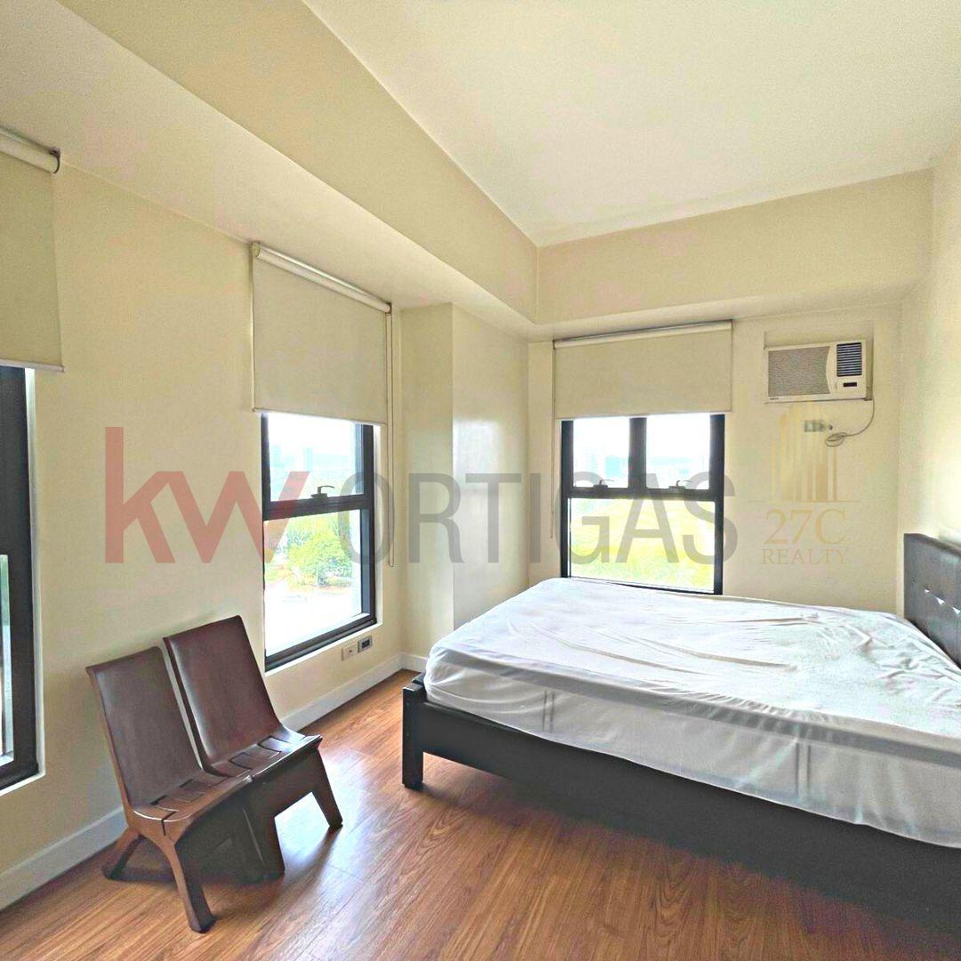 1BR Condo Unit for Sale in The Sapphire Bloc, Pasig, Property, For Sale