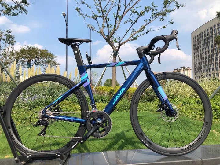 22最新款全內線java auriga disc佳沃18速碟剎公路車roadbike 四個顏色 