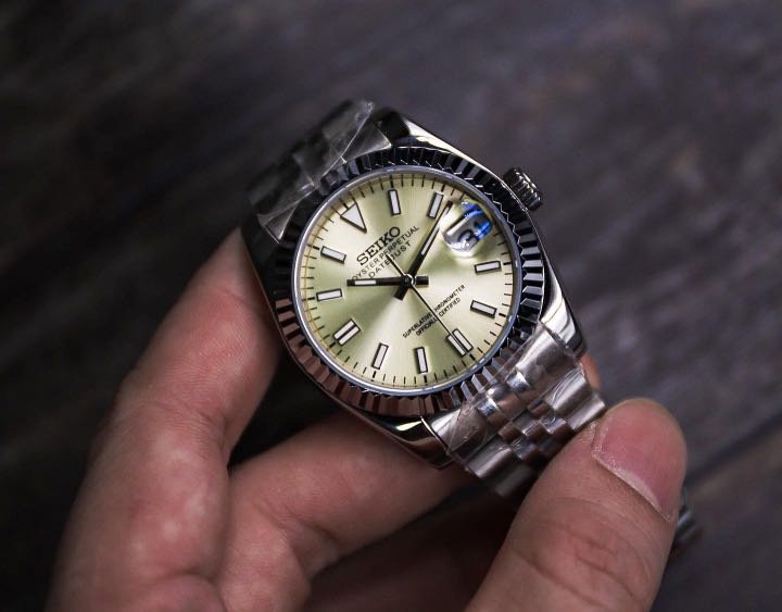 36mm Seiko Datejust Champagne mod, Men's Fashion, Watches & Accessories,  Watches on Carousell