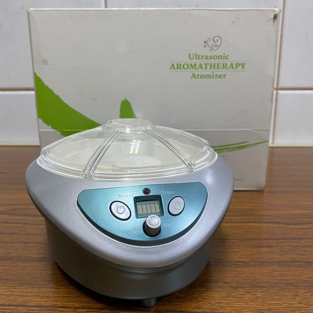 超音波精油噴霧器 Ultrasonic Aromatherapy Atomizer, 家具及居家用品, 燈飾及風扇, 燈飾在旋轉拍賣