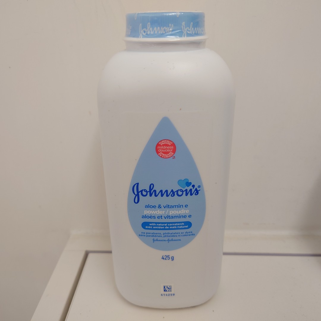 Poudre aloès et vitamine E, 425 g – Johnson's : Talc