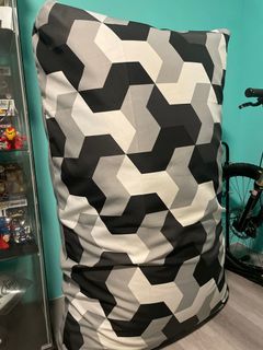 (Category: ) located in . Submitted by aezzz91 (Listing ID 1175982475, Image 1). Description: .