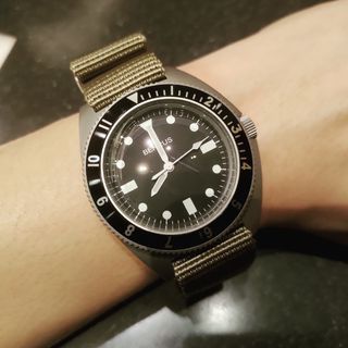 （分類：）位於 。 由 usnsniper 提交（商品編號 1175899971，圖片 1）。簡介： 。