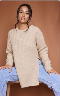 BNWT Pretty Little Things top