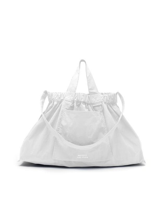 White cheap dumpling bag