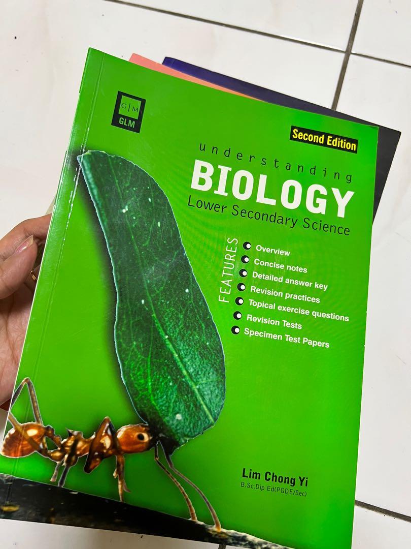 Chemistry/biology/physics lower secondary science book, Hobbies & Toys