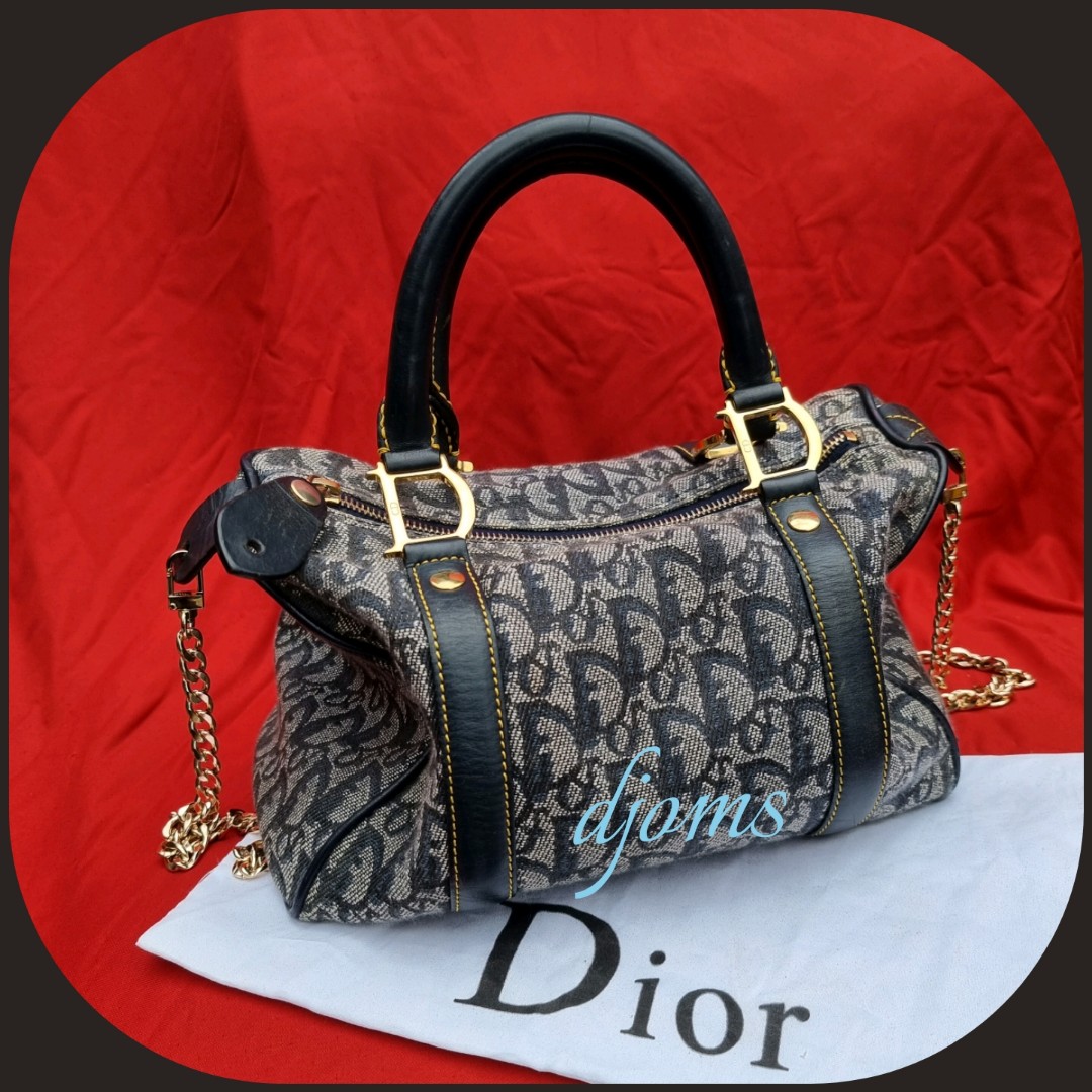 CHRISTIAN DIOR vintage bag Boston 30 Dior Oblique White Blue Leather Cloth  ref.104755 - Joli Closet