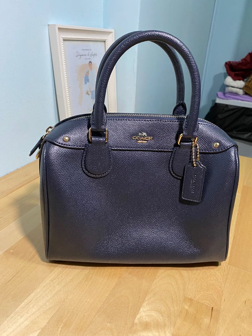 Coach navy blue purse deals