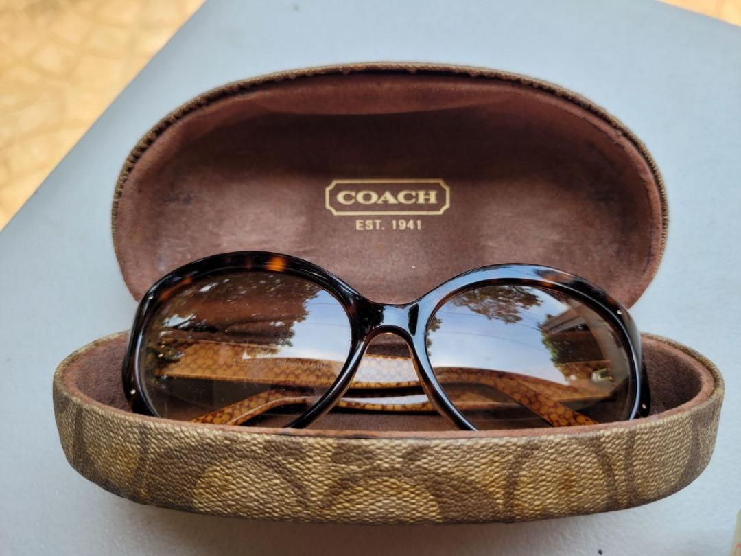 Coach Sunglasses and other brands! (Category: Sunglasses & Eyewear) located in Muntinlupa City. Submitted by havilahph (Listing ID 1175938165, Image 3). Description: 1,250 for the Coach sunglasses! 450 each for the others! Selling the whole set at Php 2,400!.