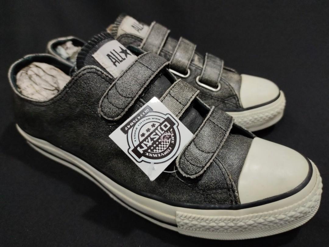 Converse Chuck Taylor Velcro Leather 