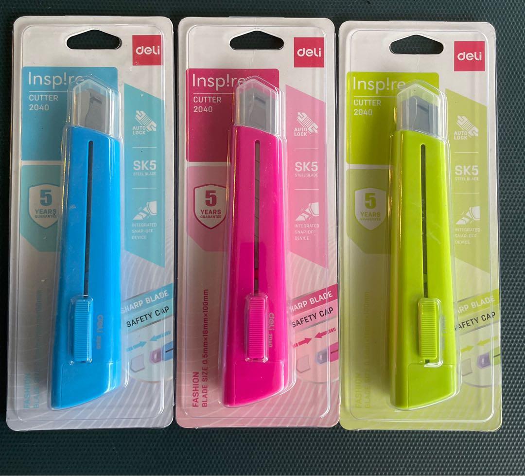 Cutter Big (Category: Craft Supplies & Tools) located in Quezon City. Submitted by second_zone (Listing ID 1175952234, Image 1). Description: Available in Blue, Green and Pink Brand New.