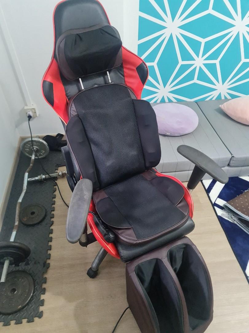 Staples massage chair best sale