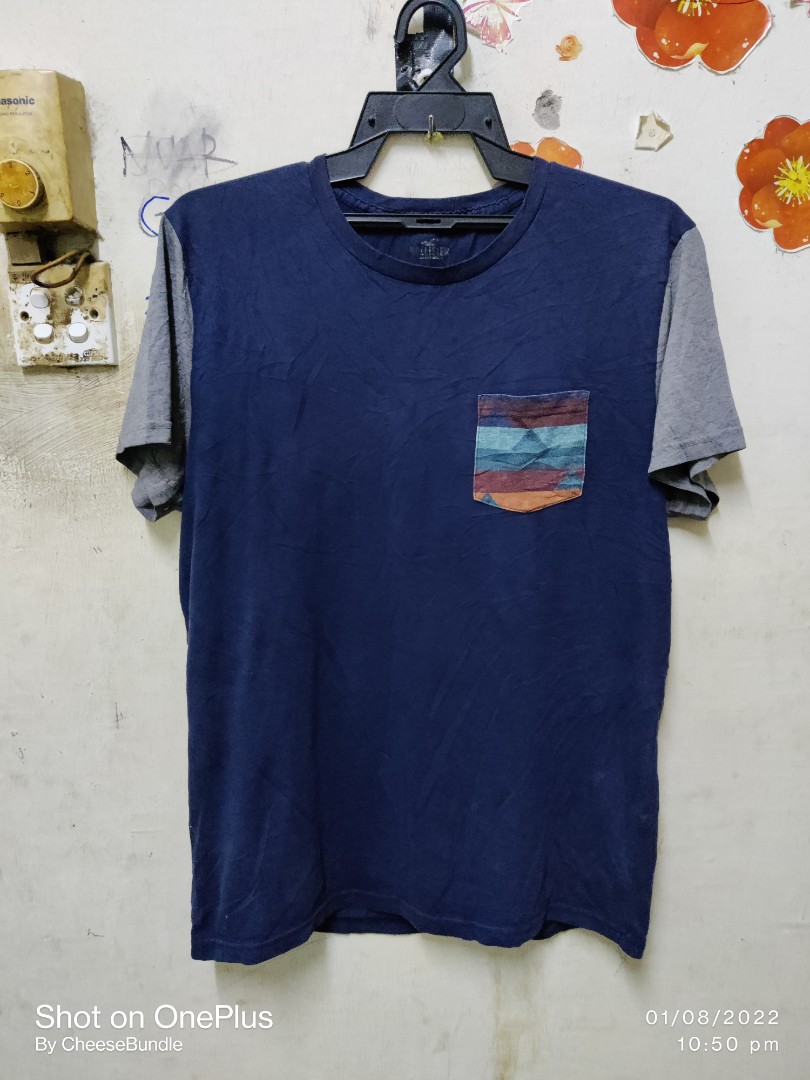 Hollister California Tshirt, Men's Fashion, Tops & Sets, Tshirts & Polo  Shirts on Carousell