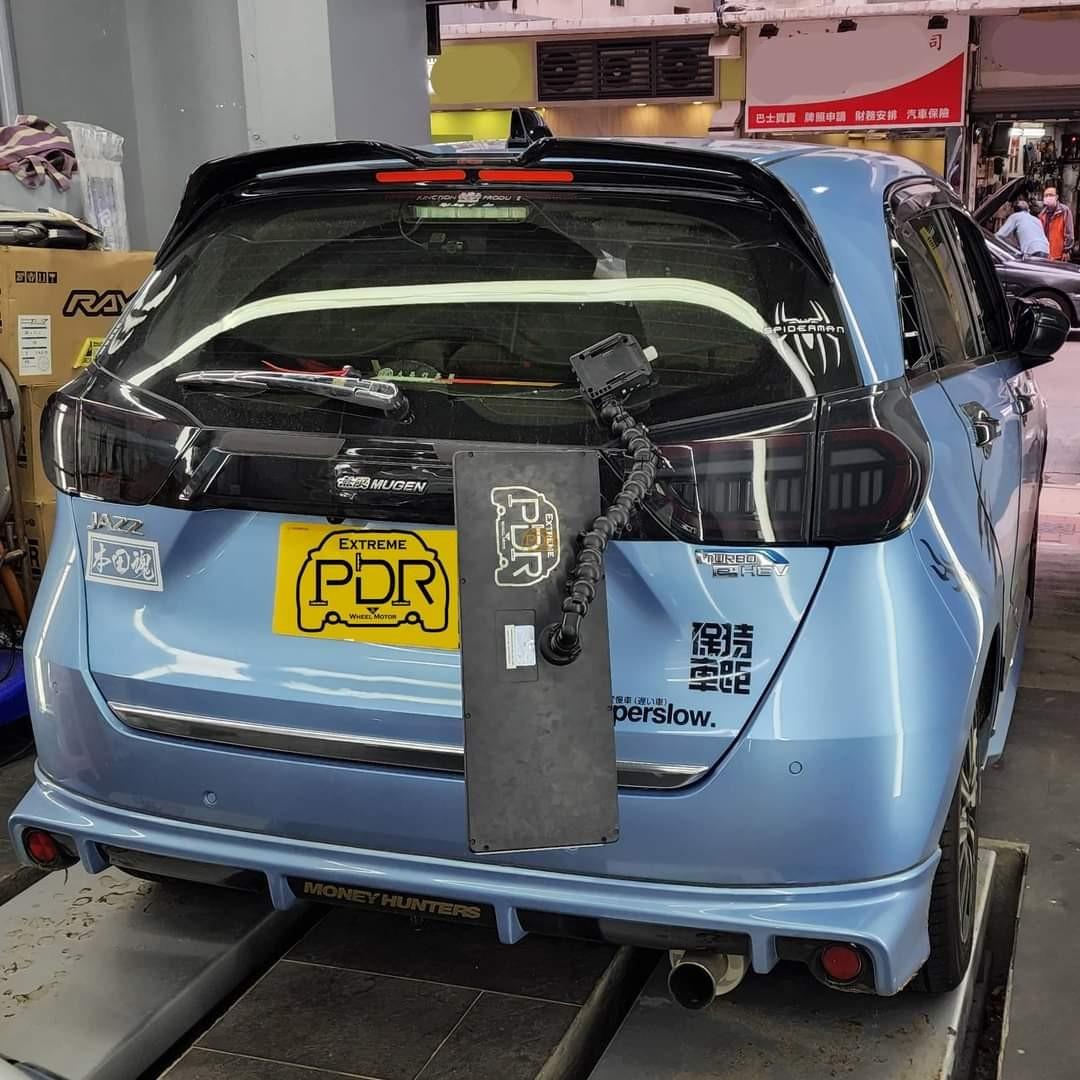 Honda Jazz Ehev 尾門免噴油凹痕維修凹痕修復凹痕還原車身凹痕車身維修汽車凹痕開門l Pdr Dent 凹汽車 汽車配件 改裝 內外零件