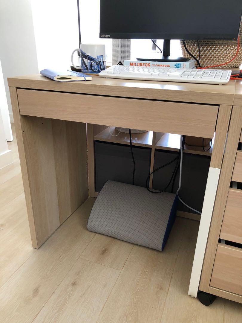 Ikea desk and drawers Micke white stained oak effect, 傢俬＆家居, 傢俬, 其他家居傢俬