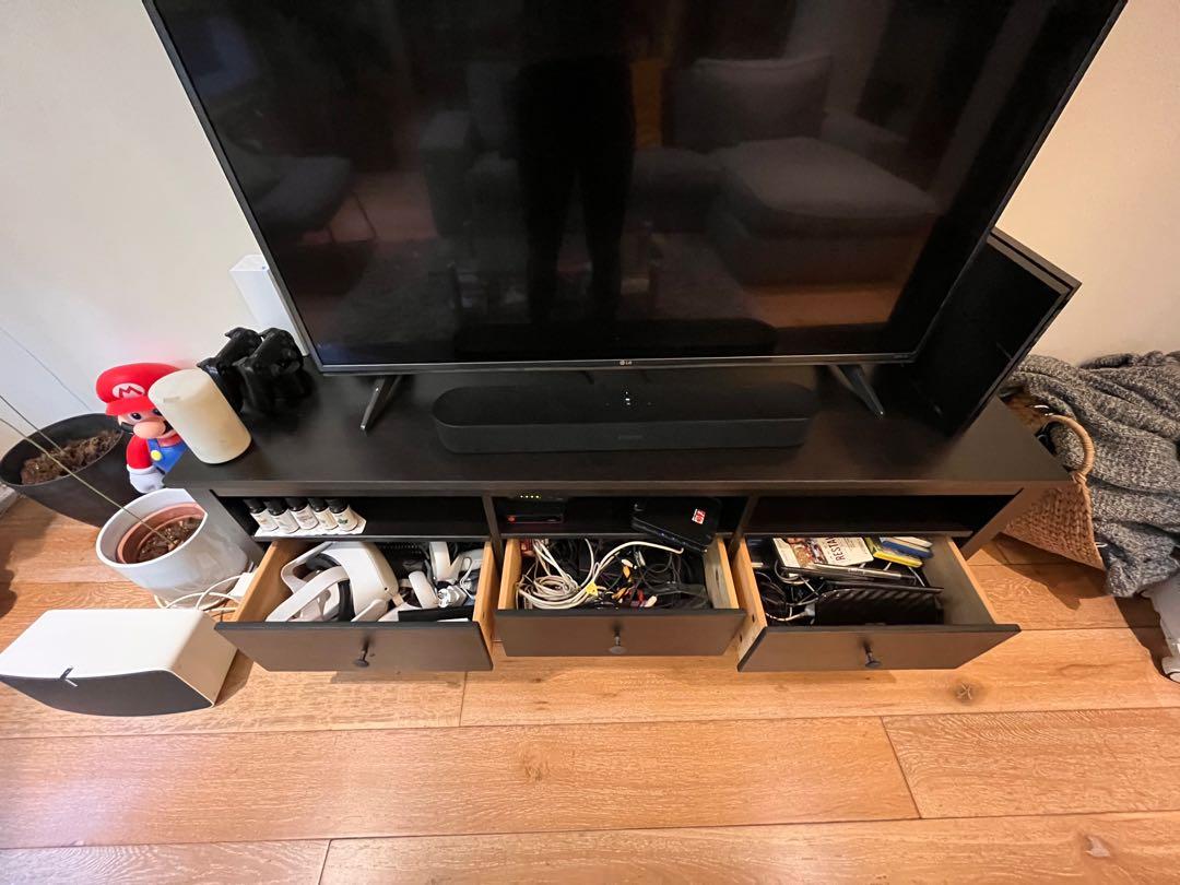 IKEA HEMNES TV Bench / Console (black brown), 傢俬＆家居, 傢俬, 電視櫃 Carousell