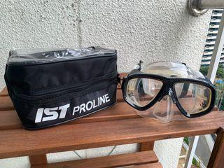 IST ProEar Dive Mask with Tempered Glass Twin Lens (Black)