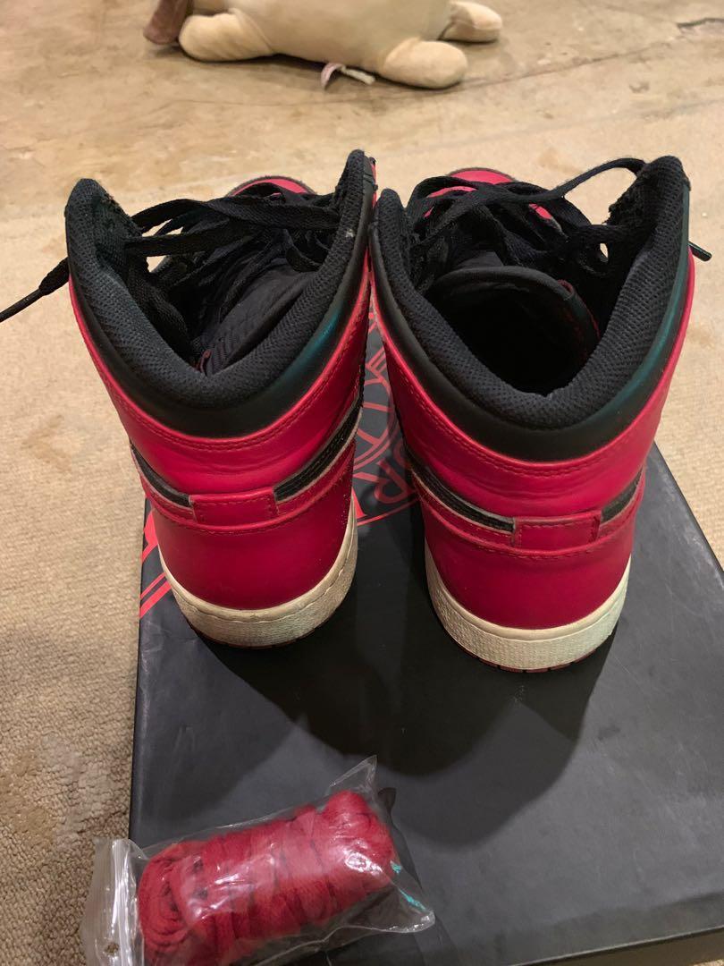 Jordan 1 Breds (Category: Sneakers) located in Makati City. Submitted by weesellstuff (Listing ID 224417889, Image 3). Description: Limited edition Jordan 1 Breds. Size 8 women’s Very nice and well taken cared of.