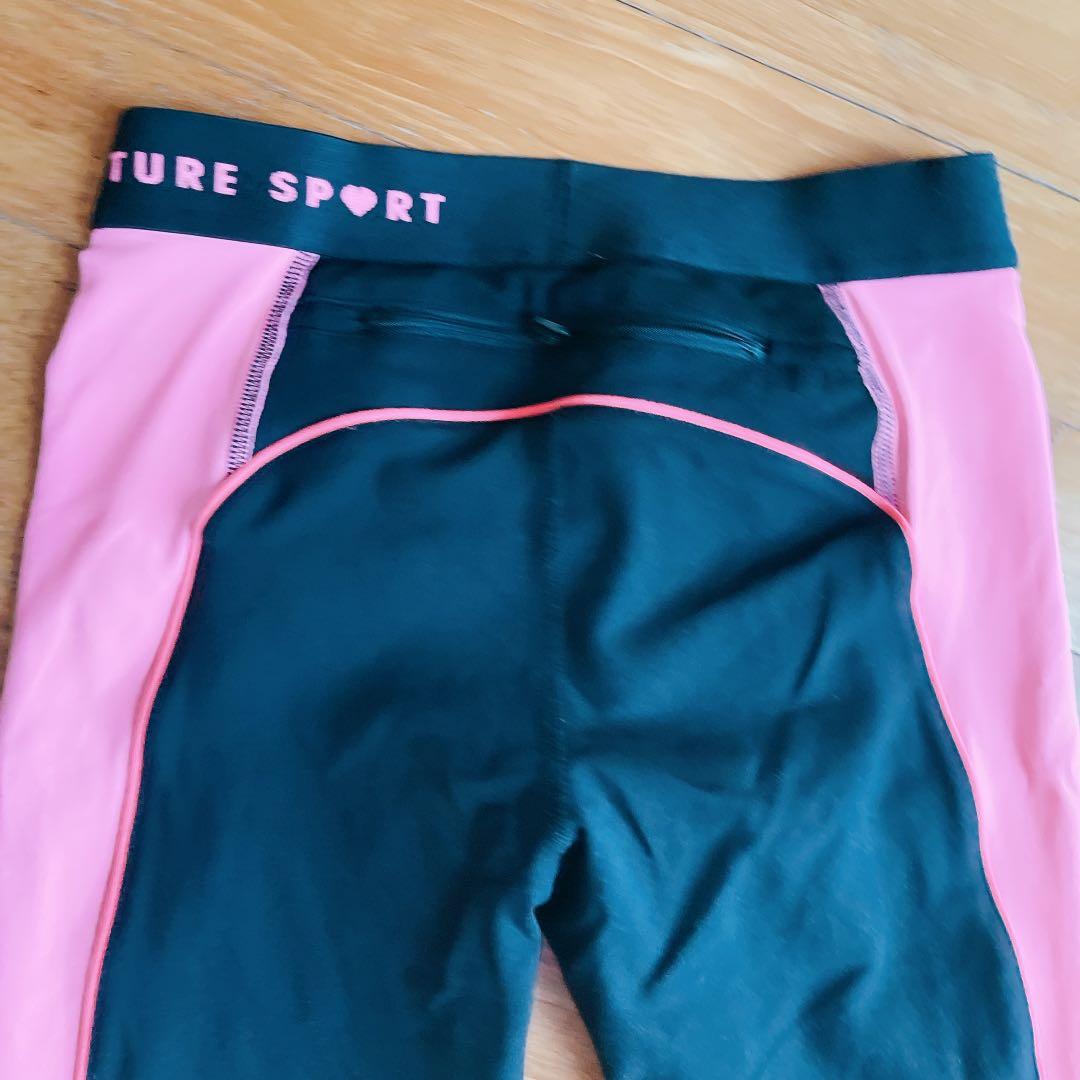 Juicy couture sport black and pink leggings( glow in certain light)