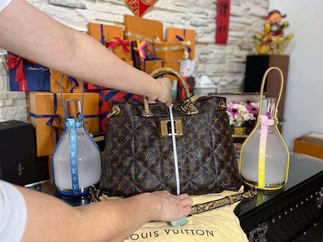 Louis Vuitton, Bags, Rare Louis Vuitton Ostrich Leather Handbag