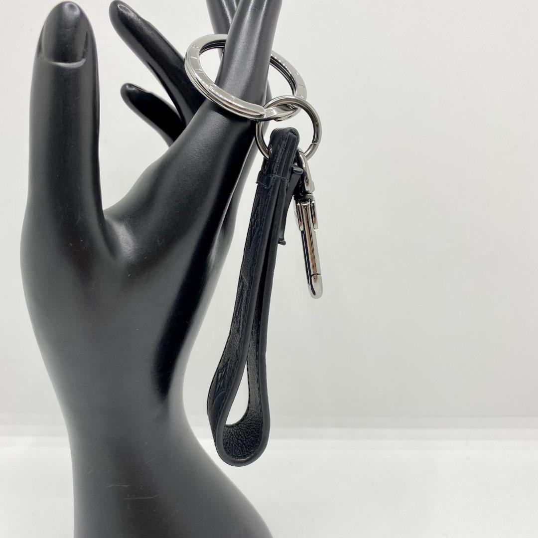 Louis Vuitton LV Shape Dragonne Bag Charm & Key Holder M68675