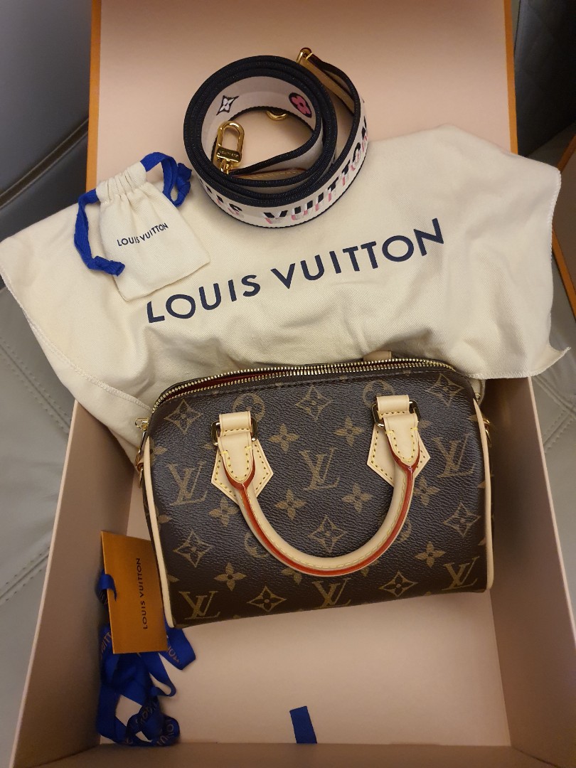 Lv speedy 20 in the black straps, Luxury, Bags & Wallets on Carousell