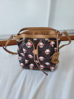 （分類：）位於 。 由 cici284 提交（商品編號 1175929892，圖片 1）。簡介： 。