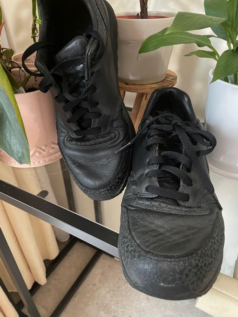 Air safari qs top leather sneakers