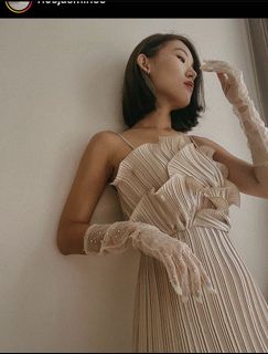 (Category: ) located in . Submitted by classnclothes (Listing ID 1175999184, Image 1). Description: .