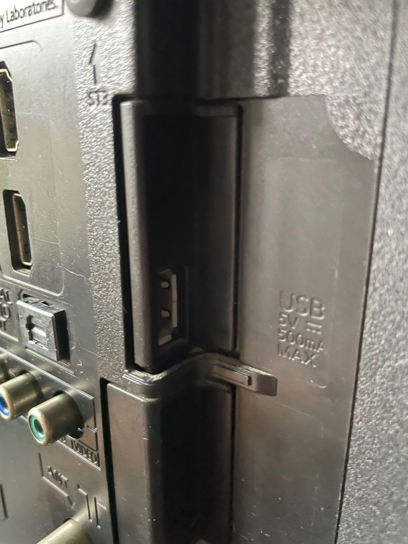 Panasonic 40inch TV Thin Bezel, TV & Home Appliances, TV