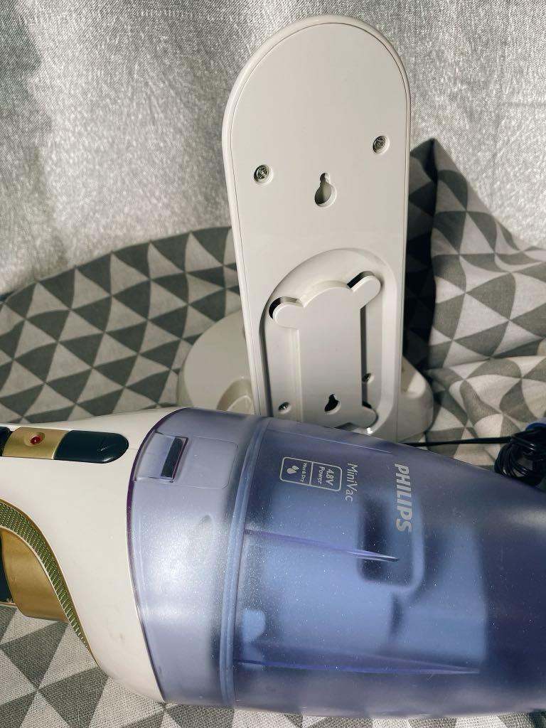 Philips FC6142/01 MiniVac Wet & Dry 4.8 V Vacuum Cleaner, TV & Home