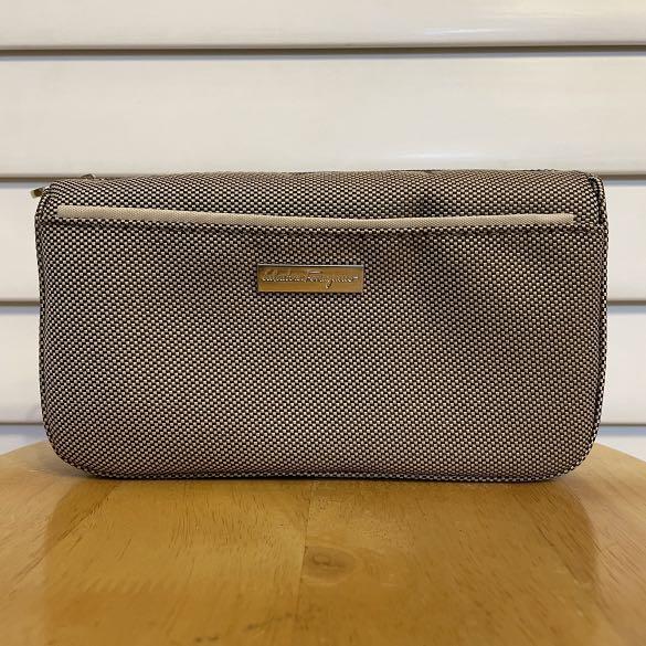 Salvatore ferragamo cosmetic bag store