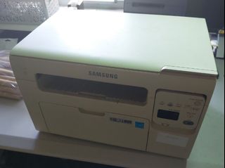 （分類：）位於 。 由 ronaldchik 提交（商品編號 1175883524，圖片 1）。簡介： 。