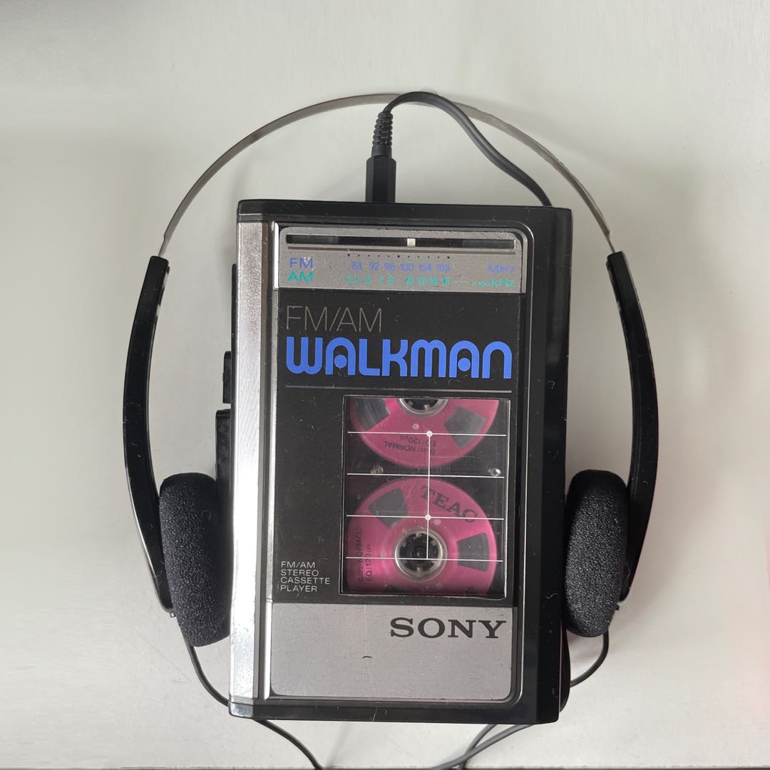 Sony Walkman WM-F31/F41 AM/FM Portable Cassette Player