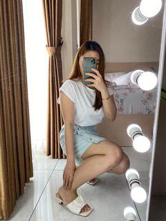 Starkela White