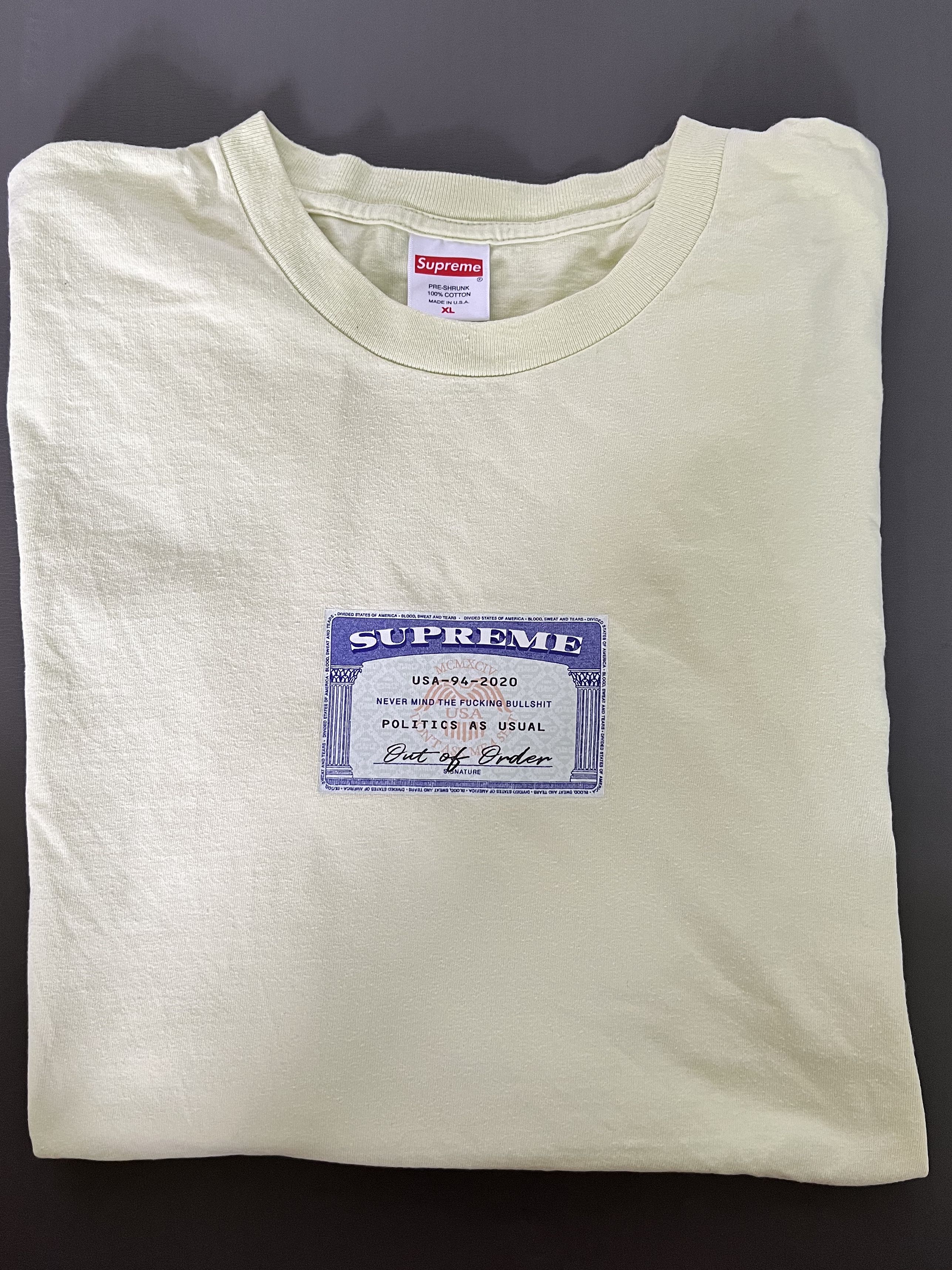 Social shop tee supreme
