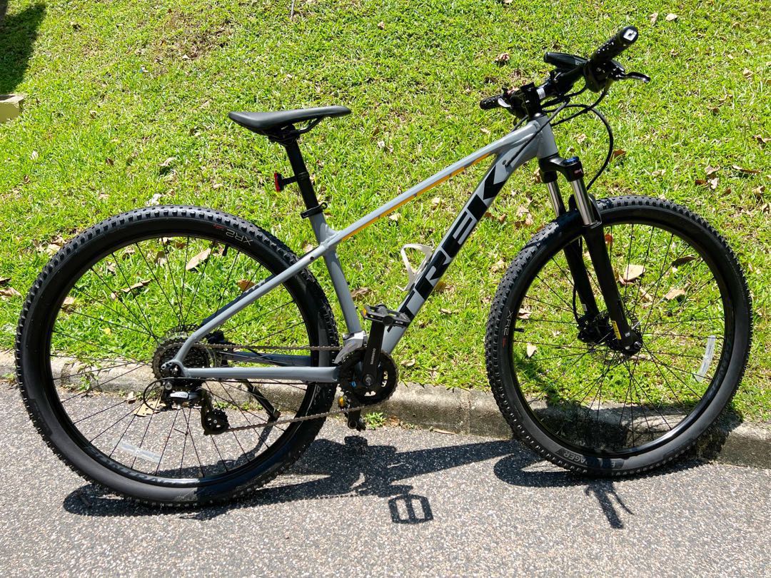 Trek Marlin 6 29er M size, Sports 