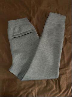 Uniqlo gray jogger pants