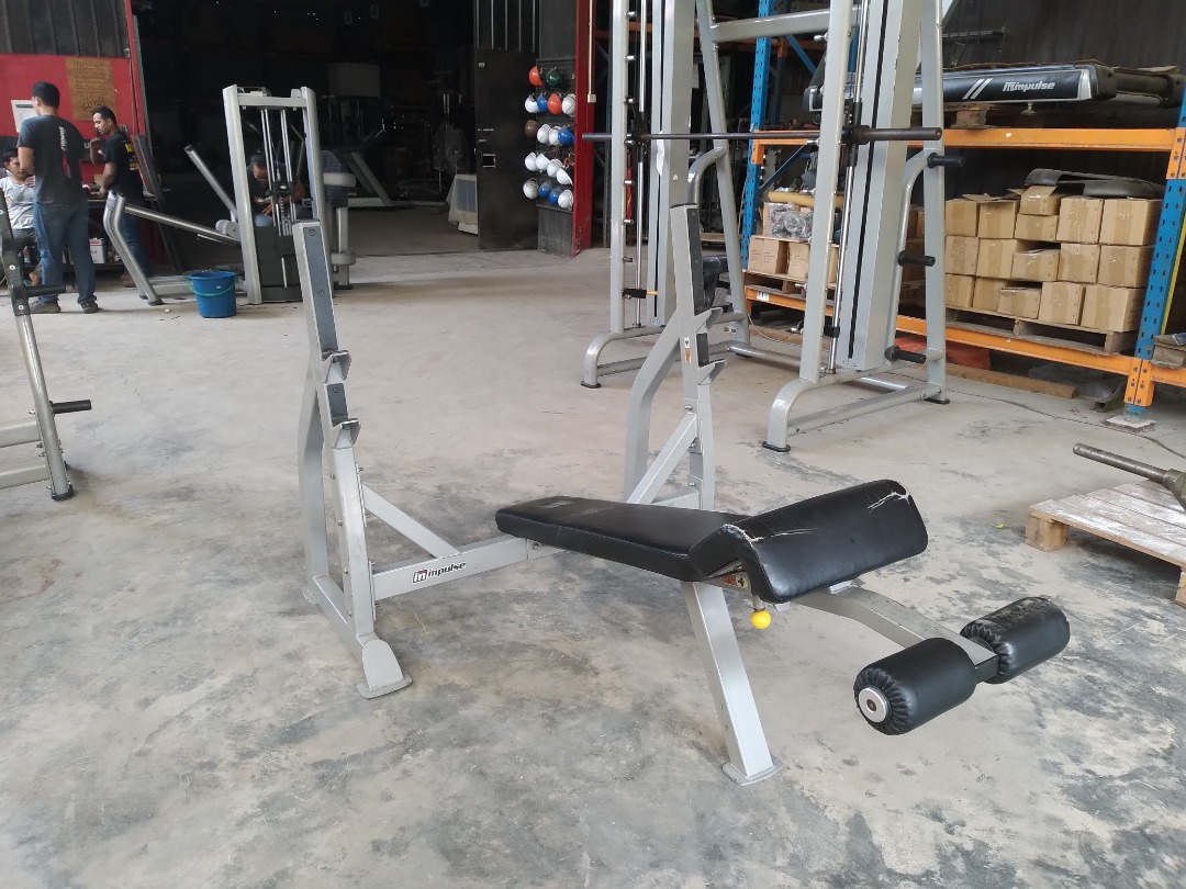 USED DECLINE BENCH PRESS / GYM EQUIPMENT, Sports Equipment, Other ...