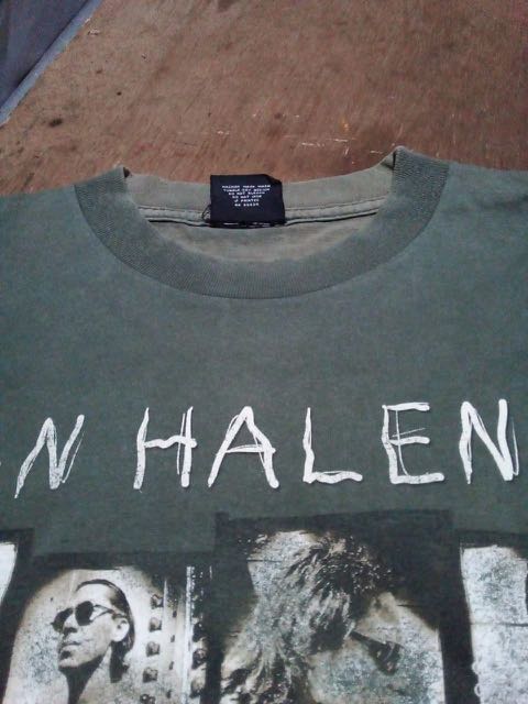 van halen vintage 1998 giant, Fesyen Pria, Pakaian , Atasan di