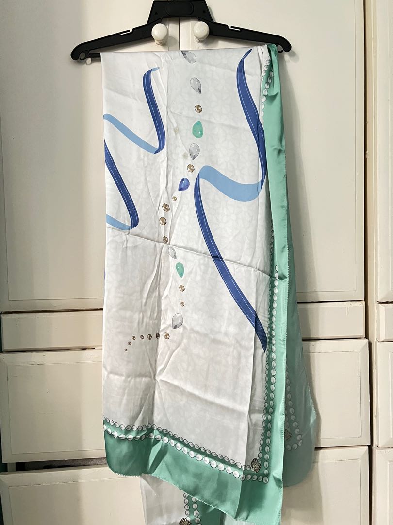 shawl warna cream